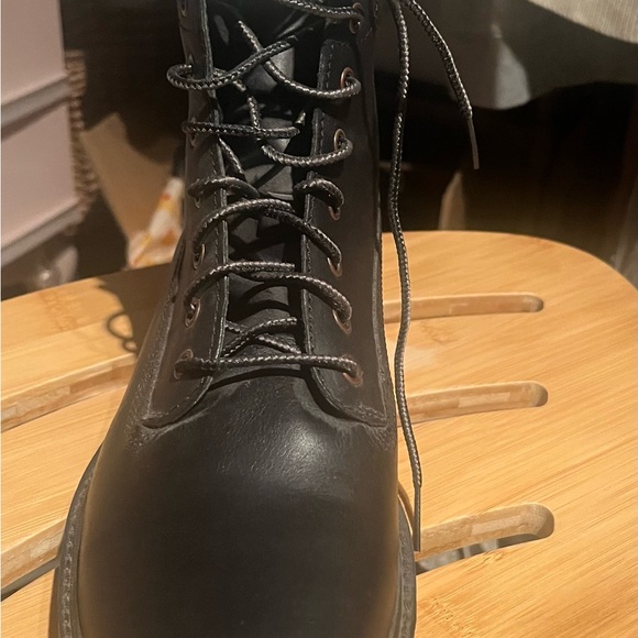 Timberland-NWT
Kenniston 6in Lace-Up Boot - Women's - Picture 8 of 11
